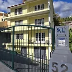 Apartment Autonomia House Iv *