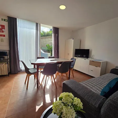 Autonomia House Iv Apartman *
