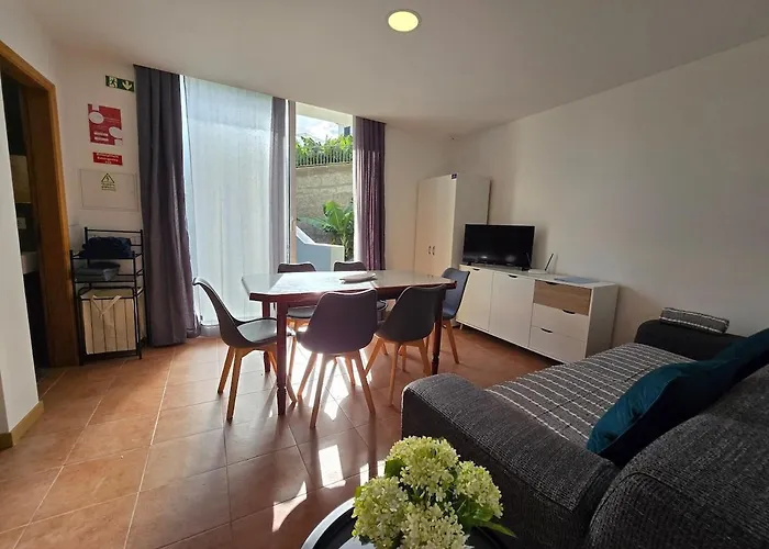 Autonomia House Iv Apartman *